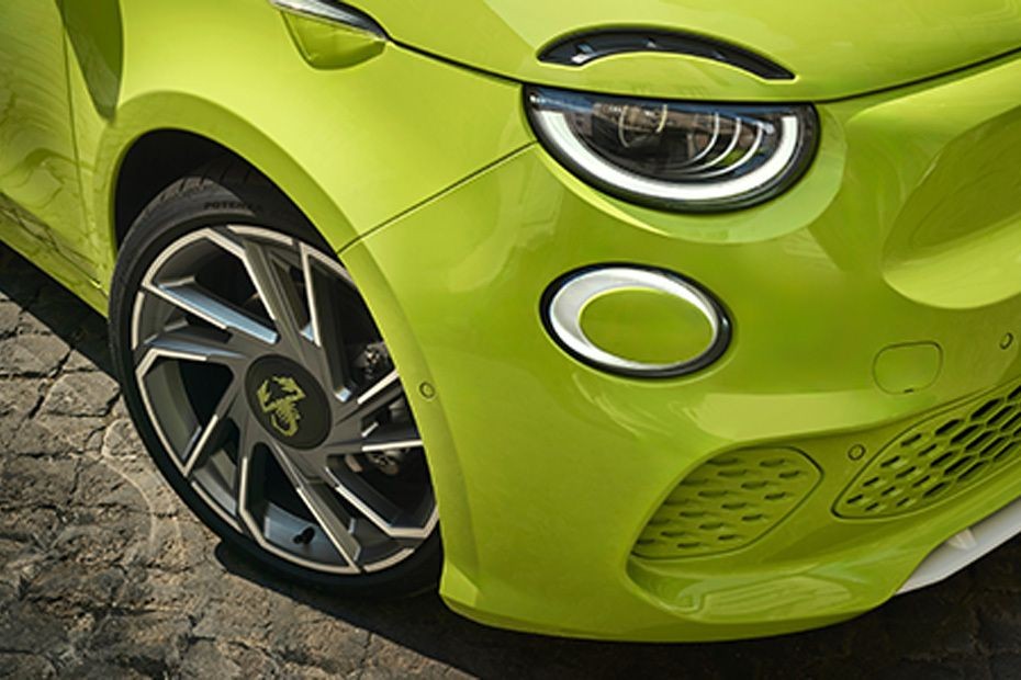 500E Headlight in UAE