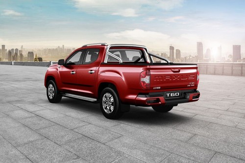 Rear Cross Side View of Maxus T60