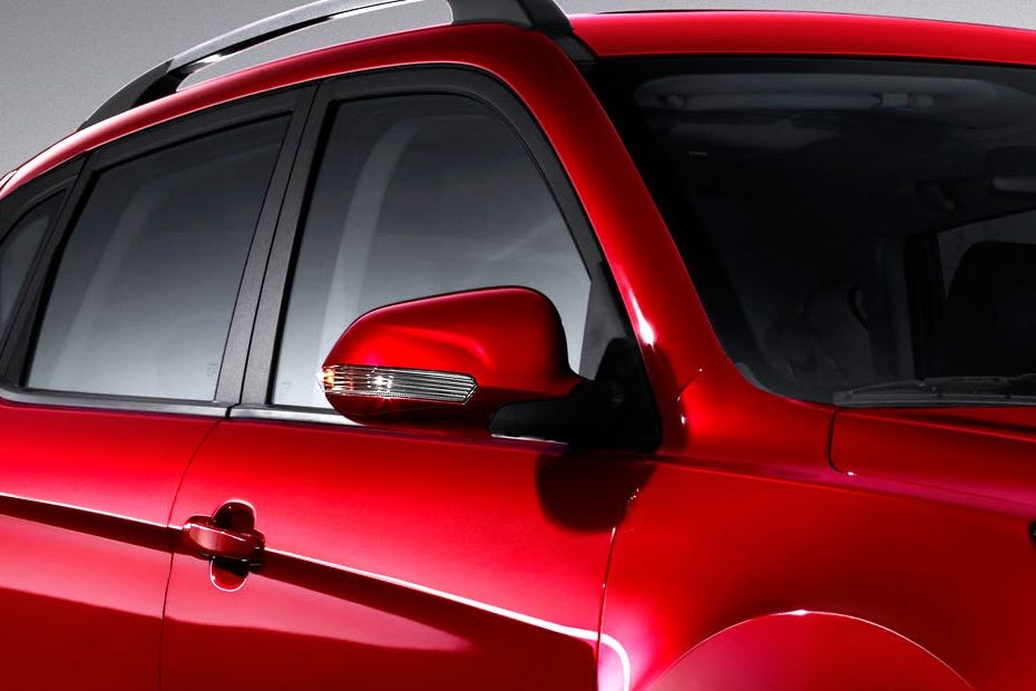 Changan CS35 Drivers Side Mirror Front Angle in UAE