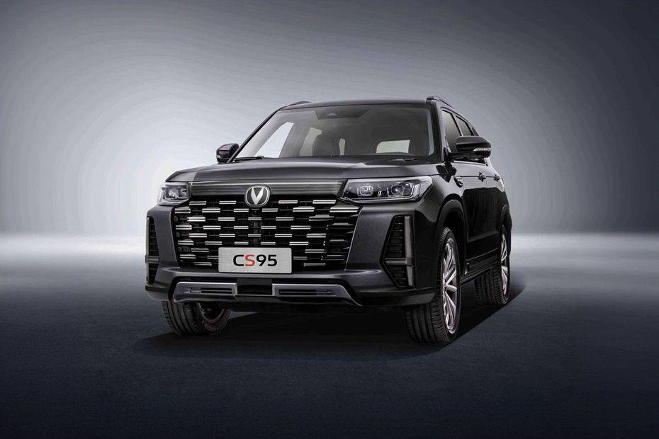 Changan CS95 2.0L Royal AT AWD 2025 Emirati