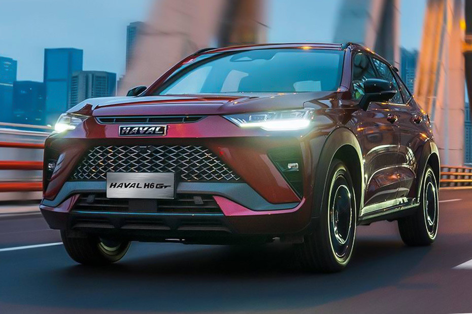 H6 GT Front deep low Angle View in UAE