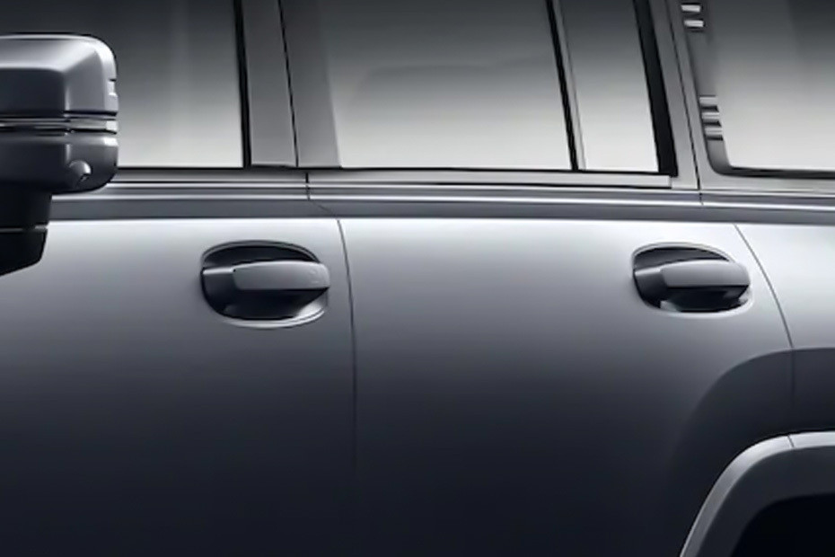 H9 Door handle in UAE