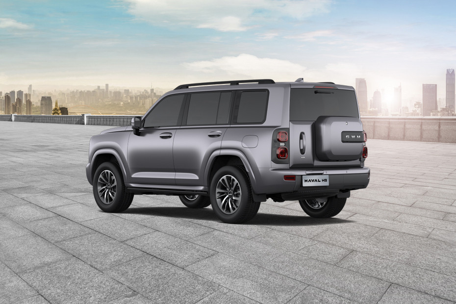 Rear Cross Side View of Haval H9 in UAE