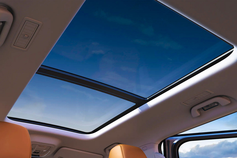 Haval H9 Sunroof Moonroof in UAE