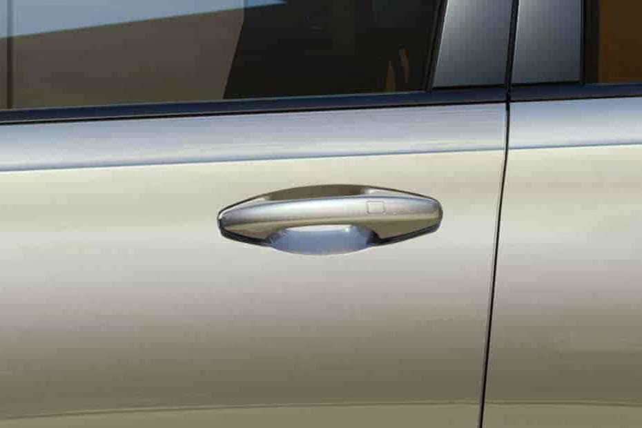 H6 Door handle in UAE