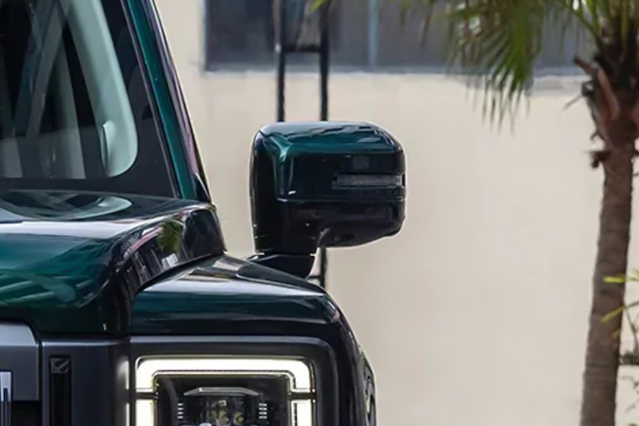 Haval V7 Drivers Side Mirror Front Angle