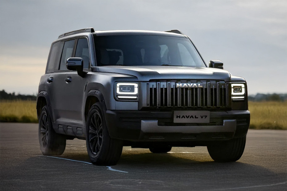 V7 Medium Angle Front View in UAE