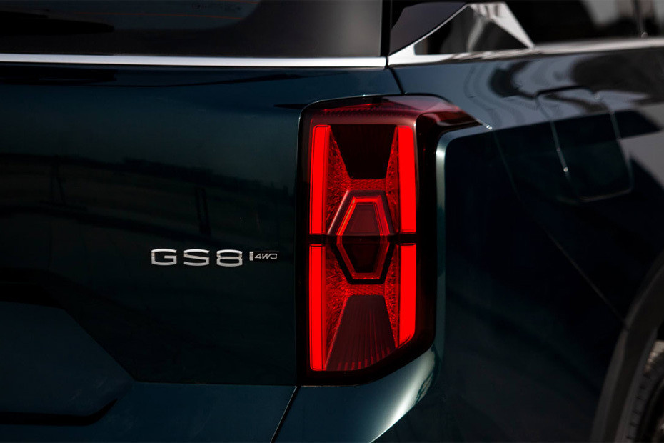 GS8 Tail light in UAE