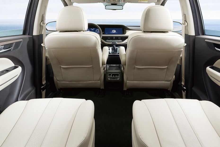 Rear Medium View of GAC GN6 in UAE