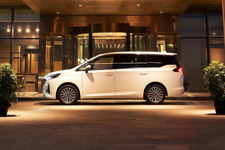 GN6 Side view in UAE