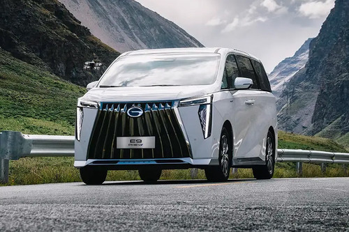 GAC E9 Front Side View