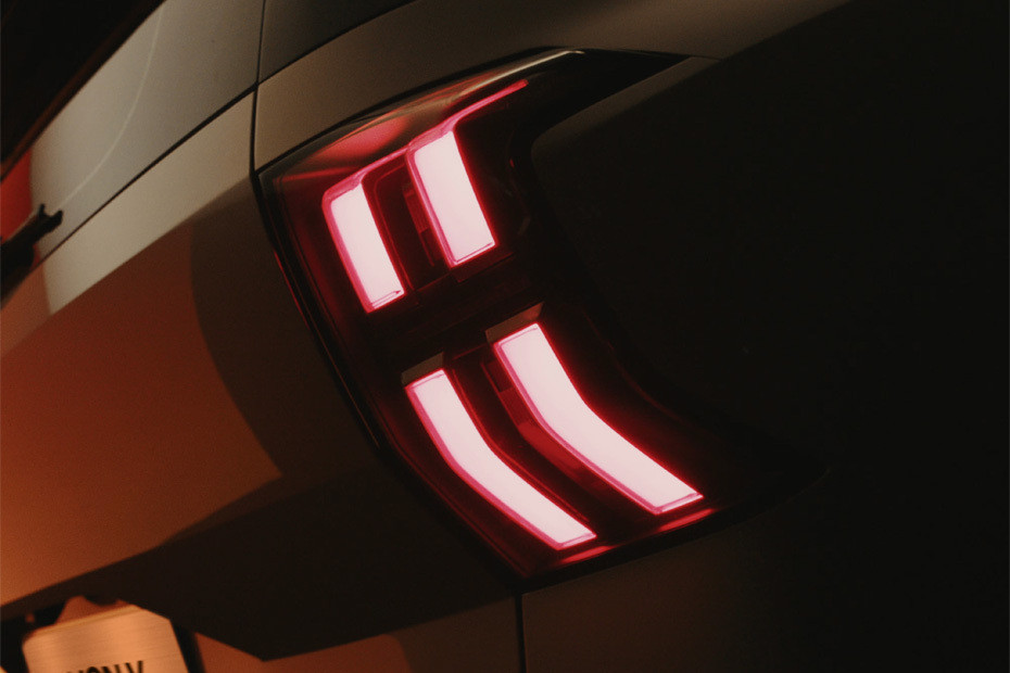 Aion V Tail light
