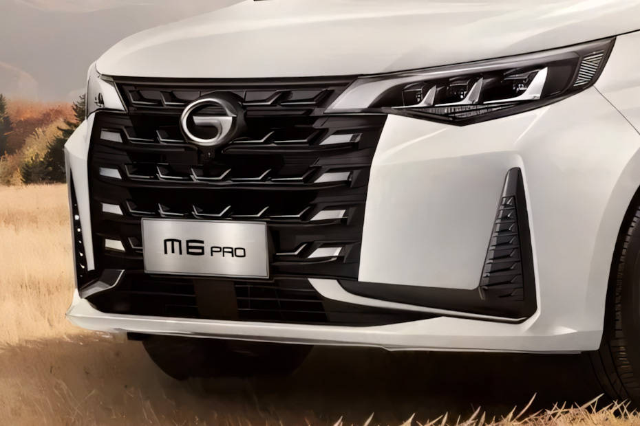 M6 Pro Grille View M6 Pro Grille View