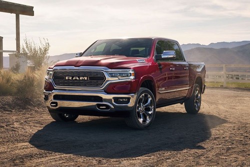 1500 (2022-2023) Front angle low view