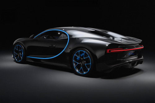 Rear Cross Side View of Bugatti Chiron