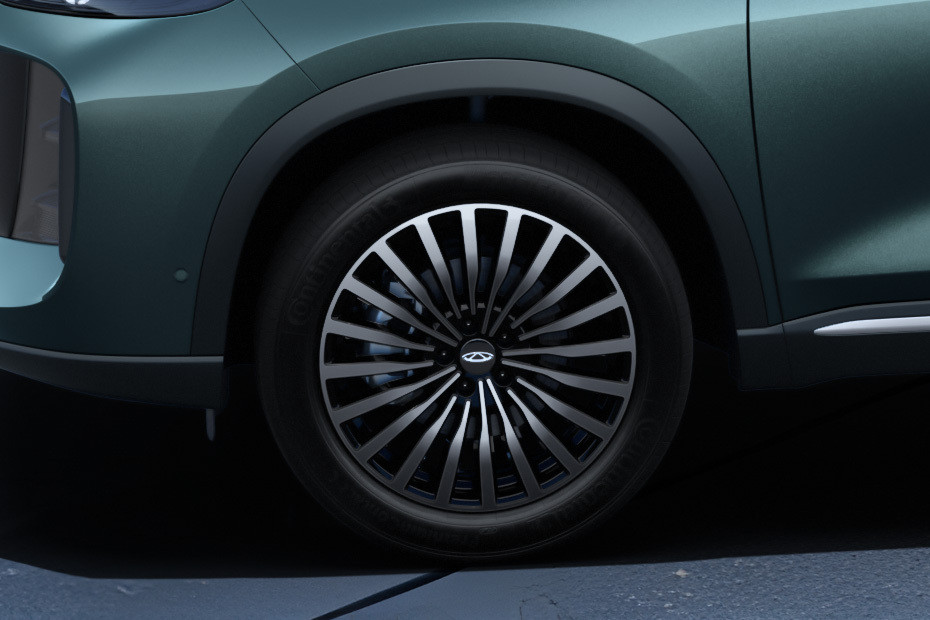  Tiggo 8 Wheel in UAE