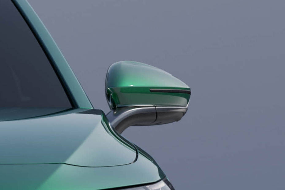 Chery Arrizo 8 Drivers Side Mirror Front Angle Chery Arrizo 8 Drivers Side Mirror Front Angle