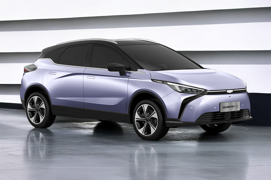 Geely Geometry-c Front Cross Side View