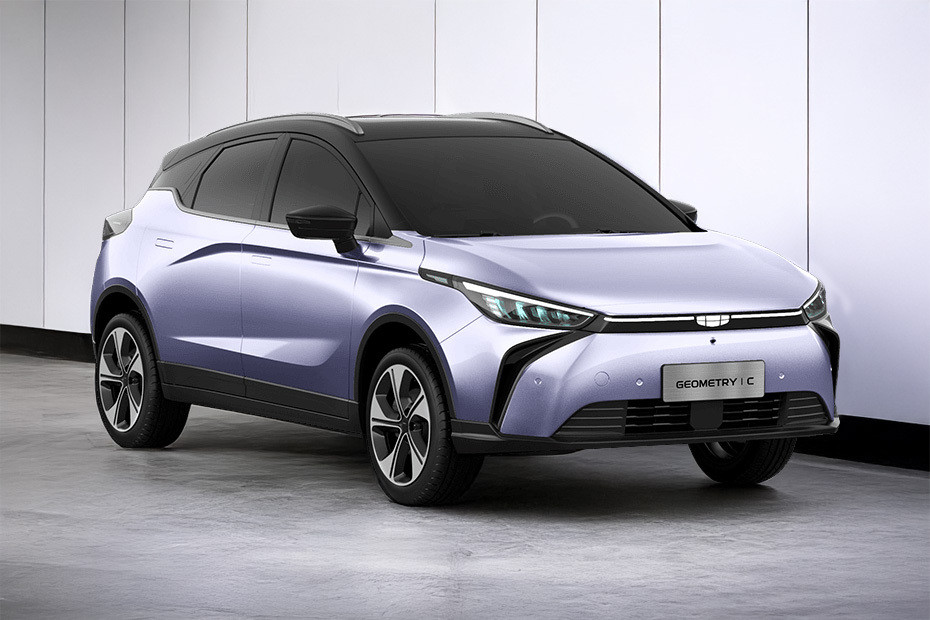 Geely Geometry-c Front Medium View in UAE