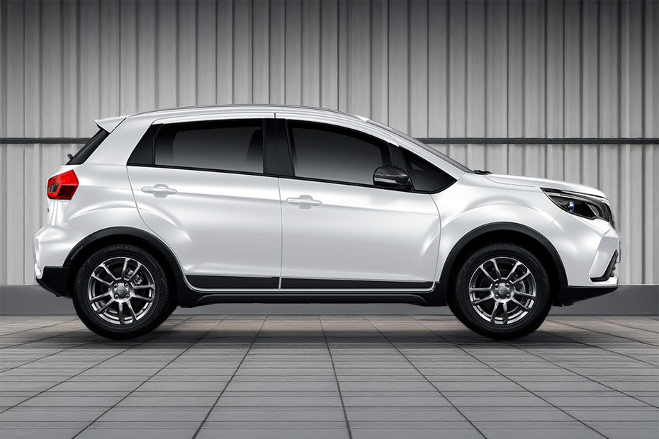 GX3 Pro Medium Angle Front View in UAE