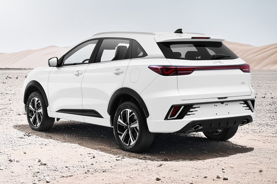 Rear Cross Side View of JAC JS6 Pro