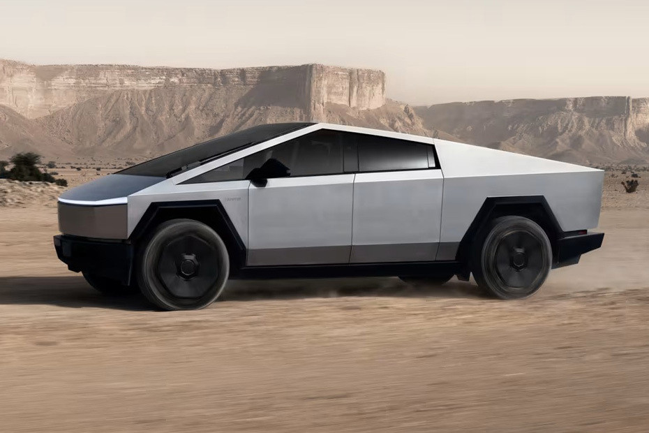 Tesla Cybertruck Front Side View Tesla Cybertruck Front Side View