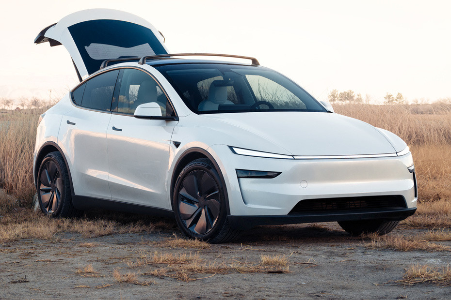 Tesla Model Y Front Medium View Tesla Model Y Front Medium View