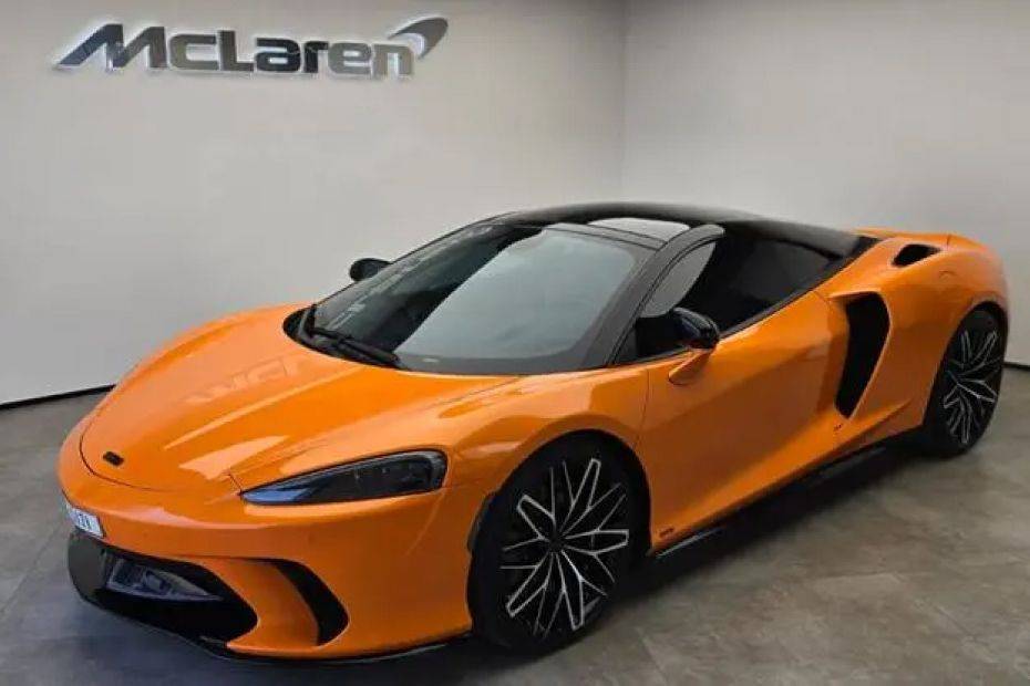 McLaren GTS 2024 UAE