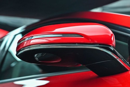 Bestune B70 Drivers Side Mirror Front Angle