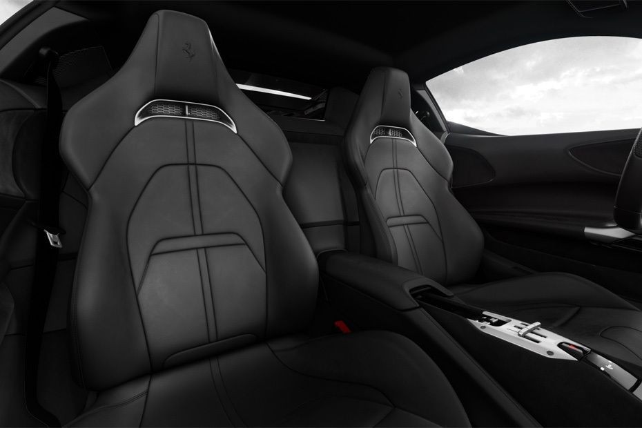 SF90 Stradale Front Seats in UAE