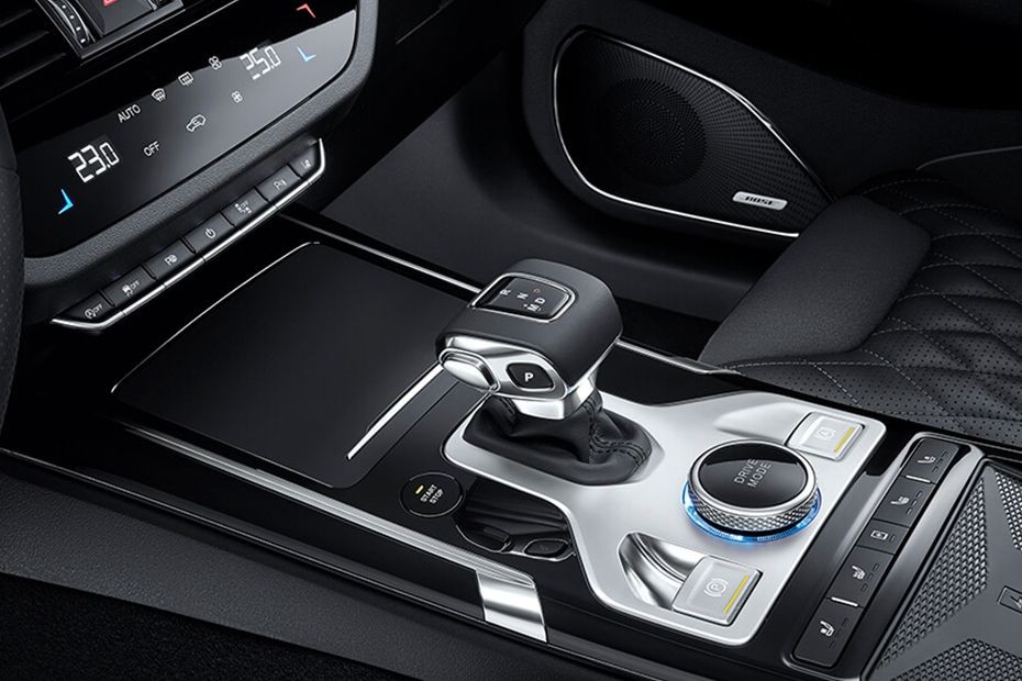 Hongqi HS5 (2022-2024) Gear Shifter in UAE