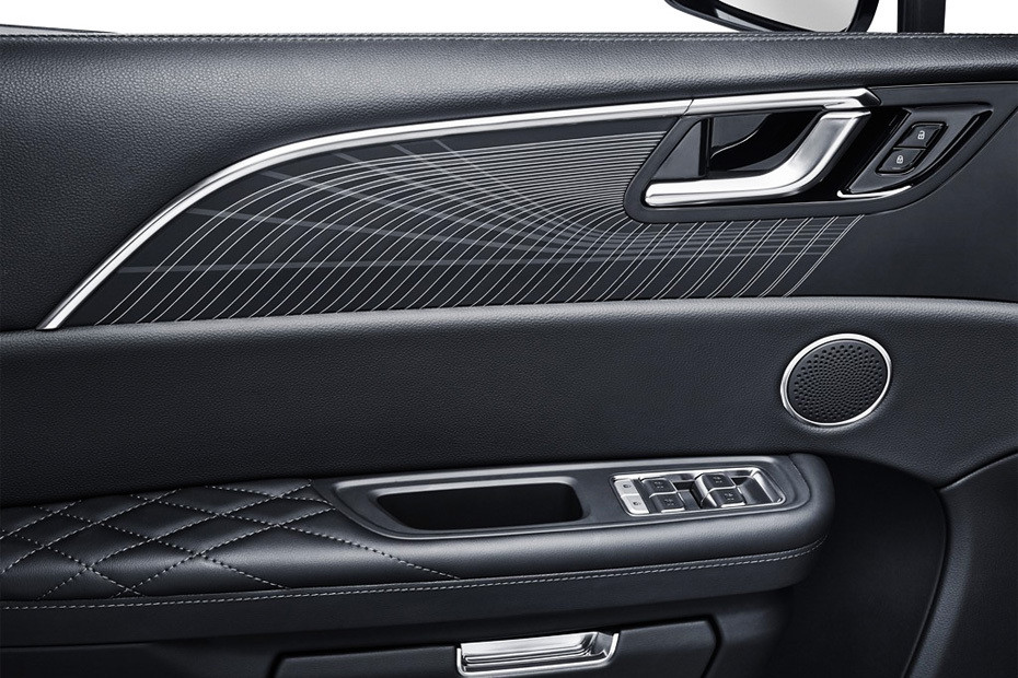 door handle interior of Hongqi E-HS9