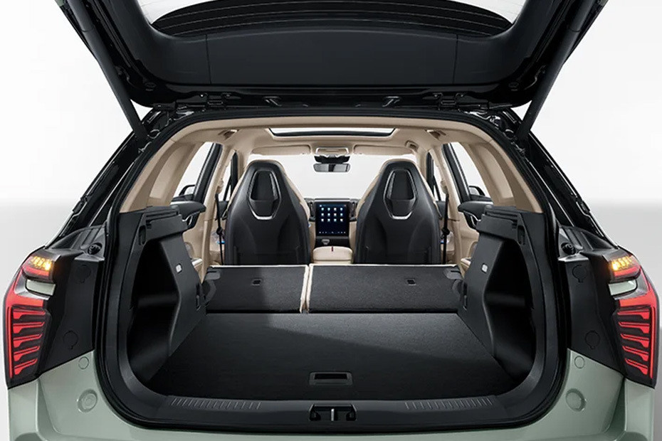 Folding Seats of Hongqi HS3