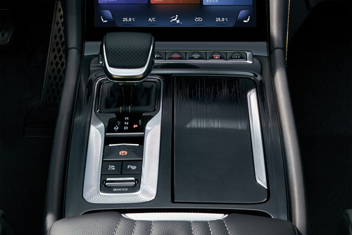 Hongqi H6 Gear Shifter