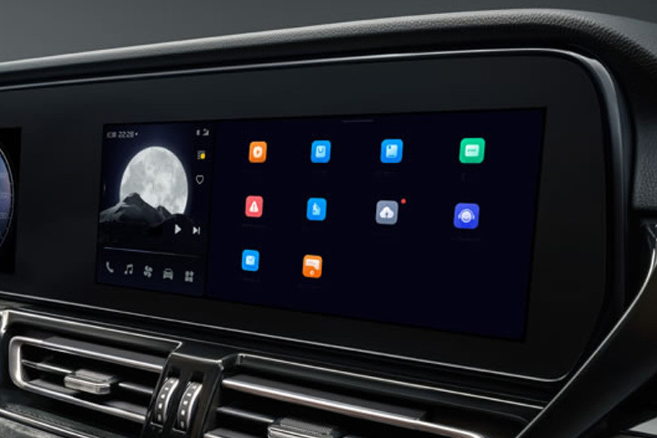 Stereo View of HS5 in UAE