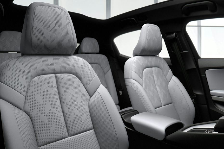 2 Front Seats in UAE