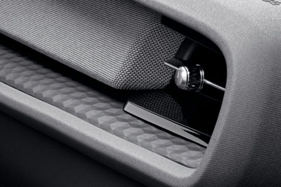 2 Front Side Ac Vents in UAE