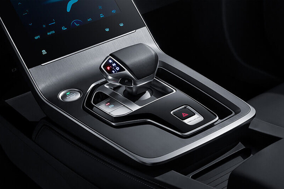BAIC X7 Gear Shifter in UAE