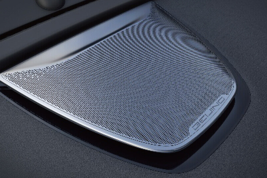 Speakers View of BAIC X7 in UAE