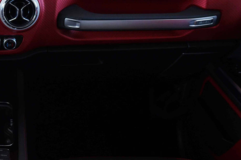 BAIC BJ40-C Glove Box BAIC BJ40-C Glove Box