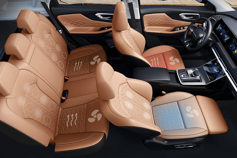 BAIC X7 2025 Front And Rear Seats Together BAIC X7 2025 Front And Rear Seats Together