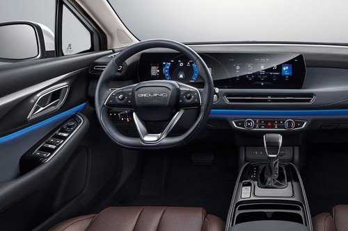 Dashboard View of U5 Plus