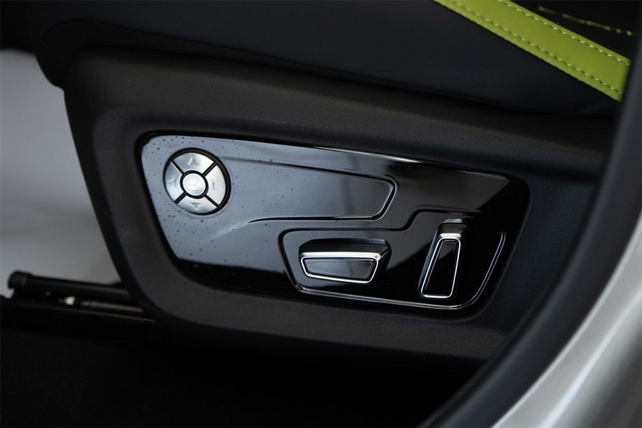 Forthing T5 HEV Seat Adjustment Controllers in UAE