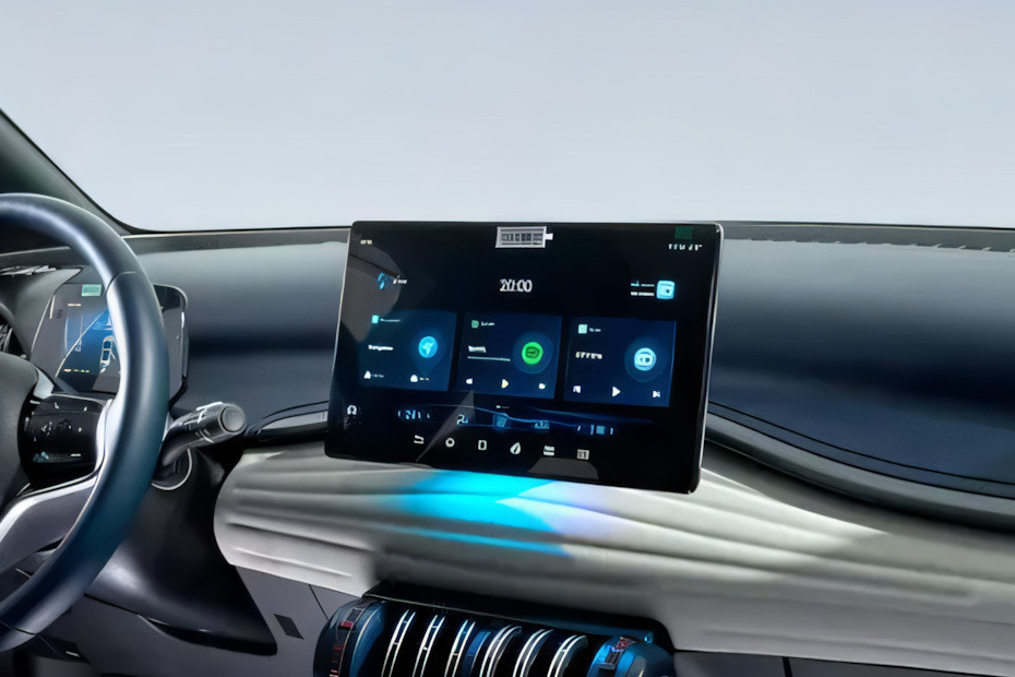 Stereo View of ATTO 3 in UAE