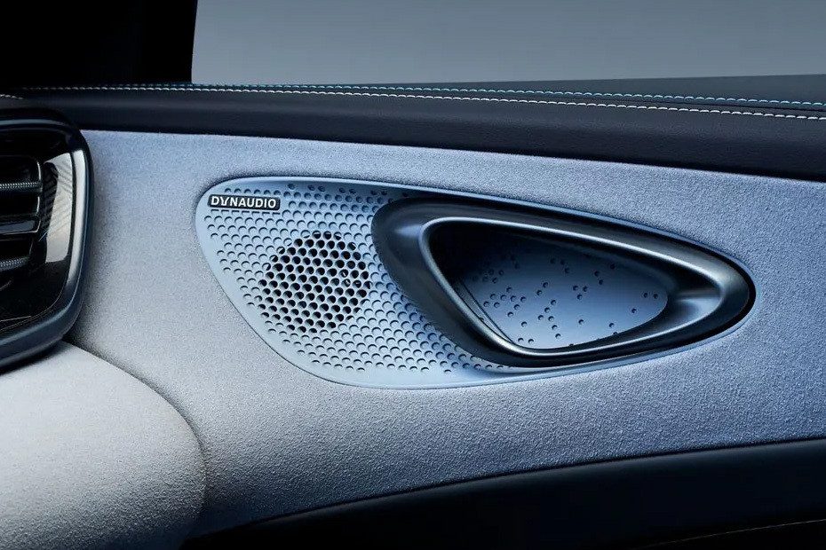 Speakers View of BYD Seal Speakers View of BYD Seal