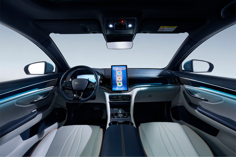 Dashboard View of Song Plus in UAE