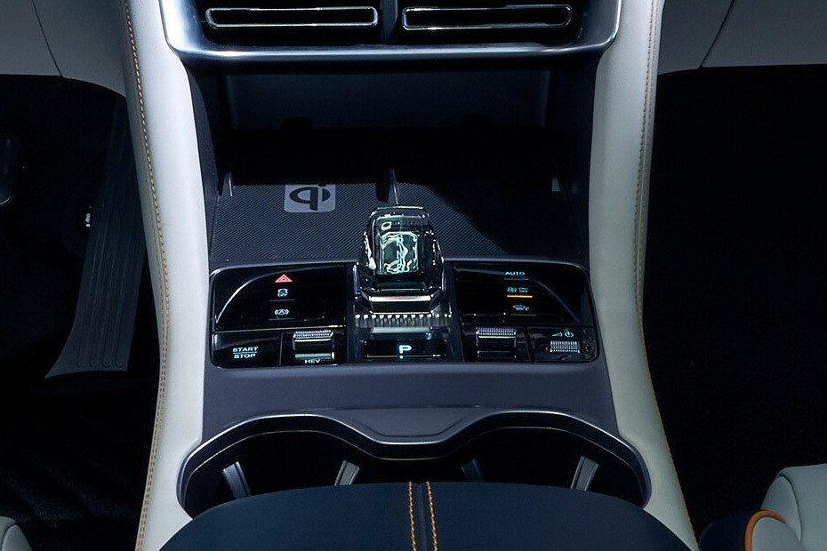 BYD Song Plus Gear Shifter in UAE