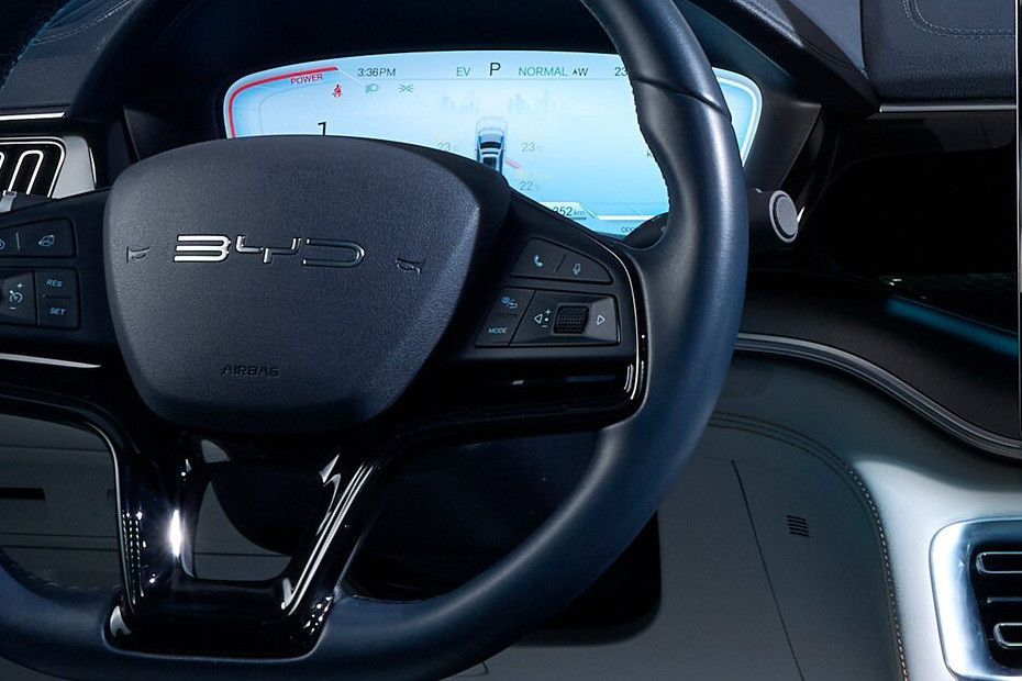 BYD Song Plus Multi Function Steering in UAE