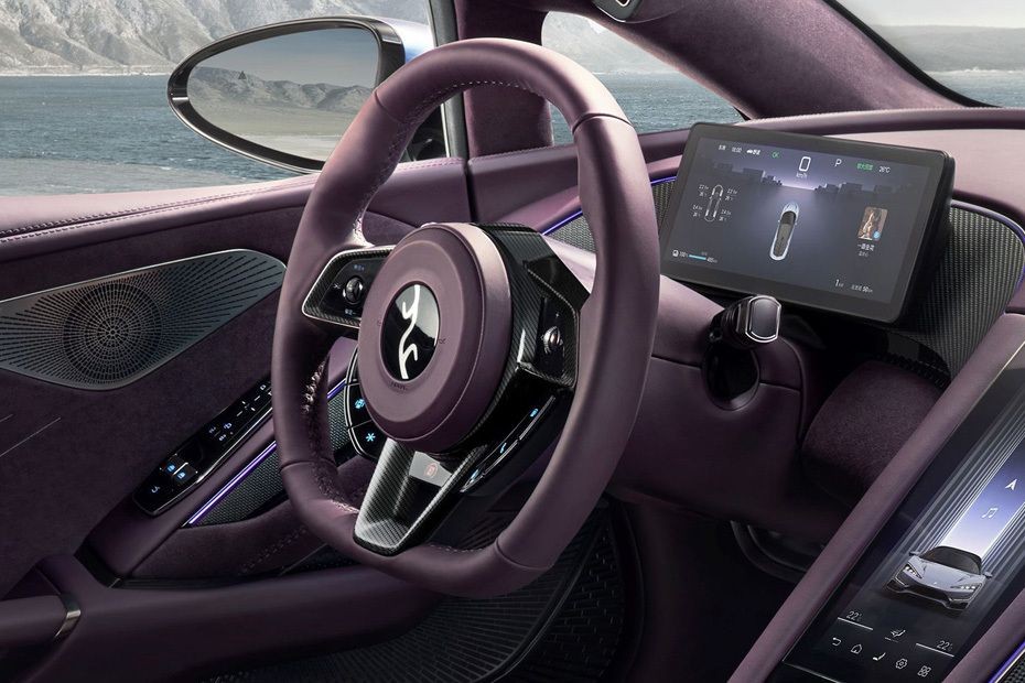 BYD Yangwang U9 Steering Wheel in UAE