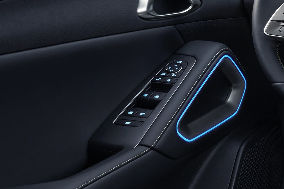 BYD ATTO 2 Drivers Side In Side Door Controls in UAE